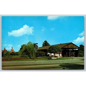 Postcard Vermont Shelburne Museum Old Covered Bridge c1960s Vintage Unposted